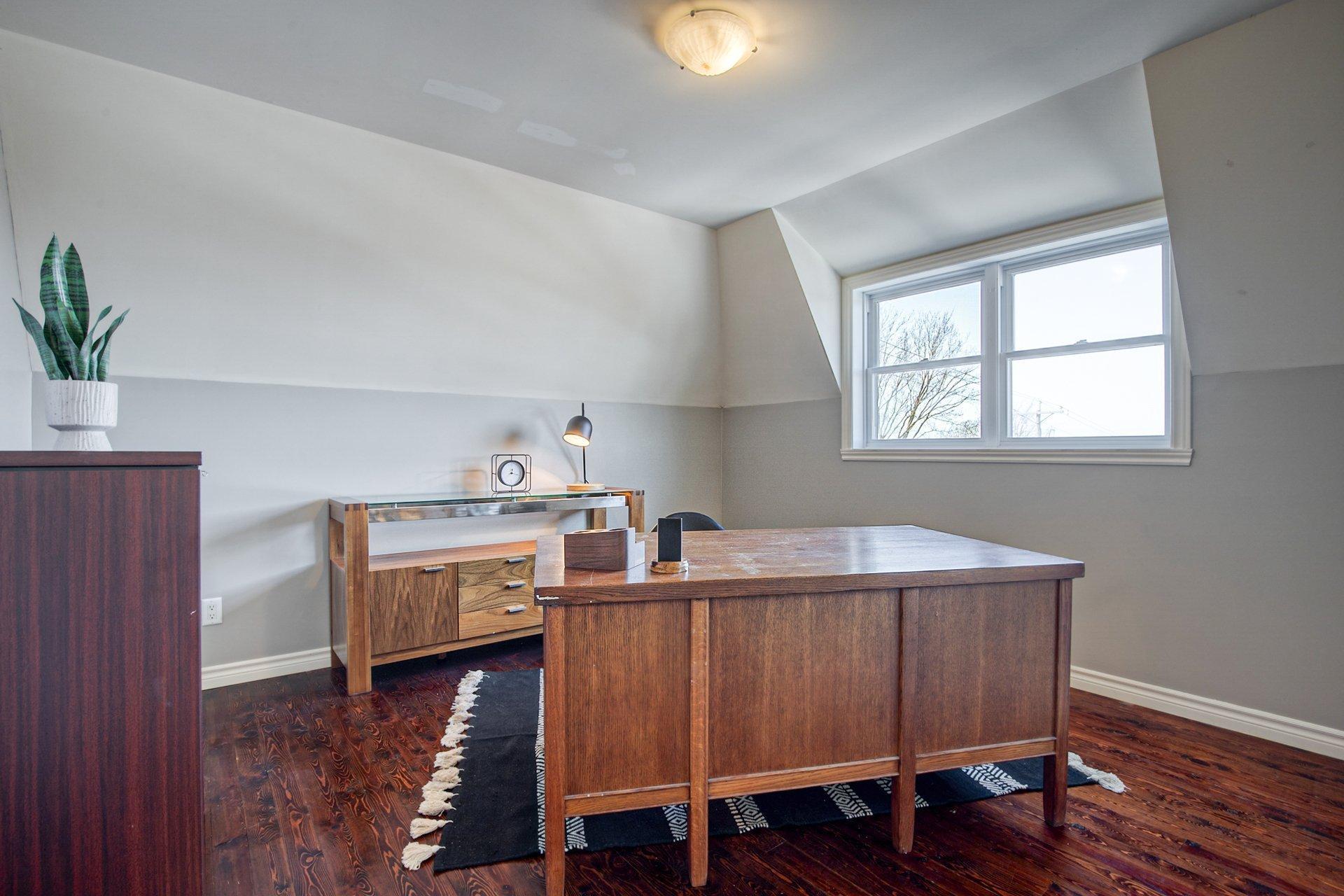 









429


Rue des Plateaux

,
Mont-Saint-Hilaire,




QC
J3H6E6

