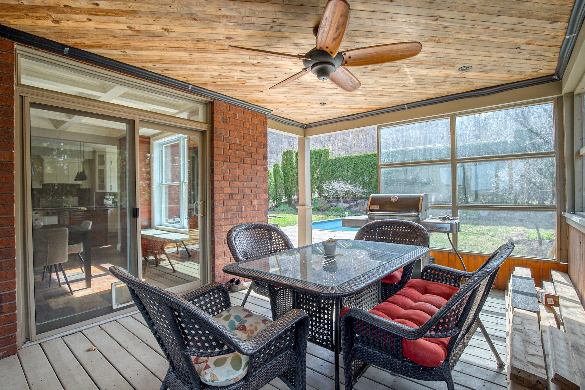 









429


Rue des Plateaux

,
Mont-Saint-Hilaire,




QC
J3H6E6

