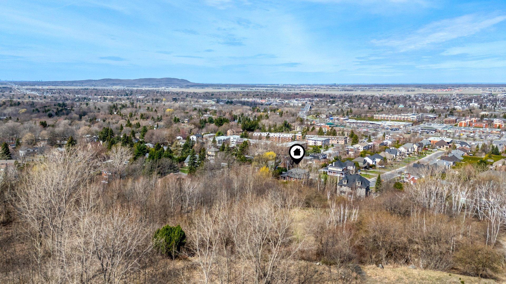 









429


Rue des Plateaux

,
Mont-Saint-Hilaire,




QC
J3H6E6


