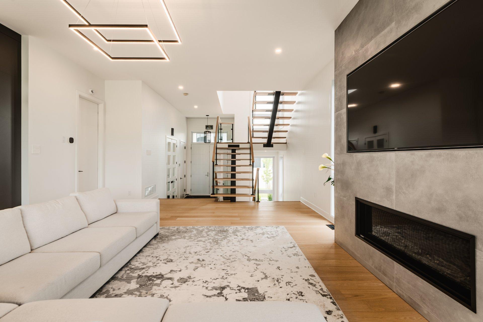 









279


Rue de l'Aigle

,
Carignan,




QC
J3L7J6

