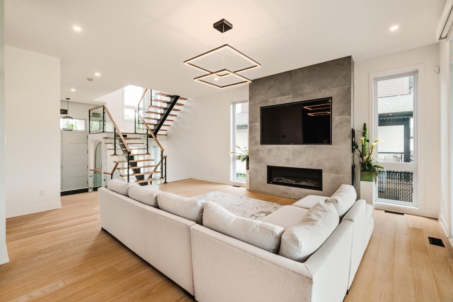 









279


Rue de l'Aigle

,
Carignan,




QC
J3L7J6

