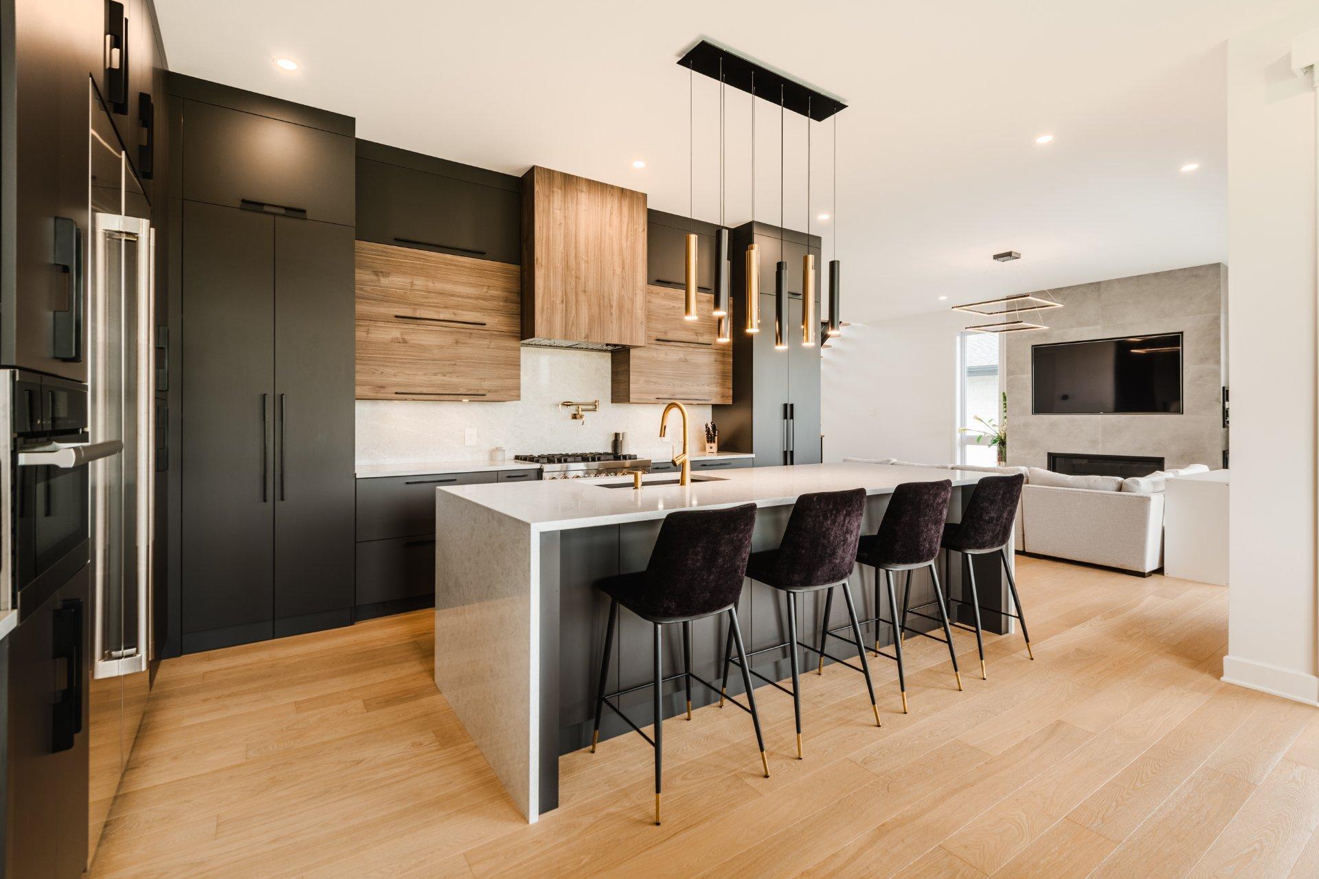 









279


Rue de l'Aigle

,
Carignan,




QC
J3L7J6

