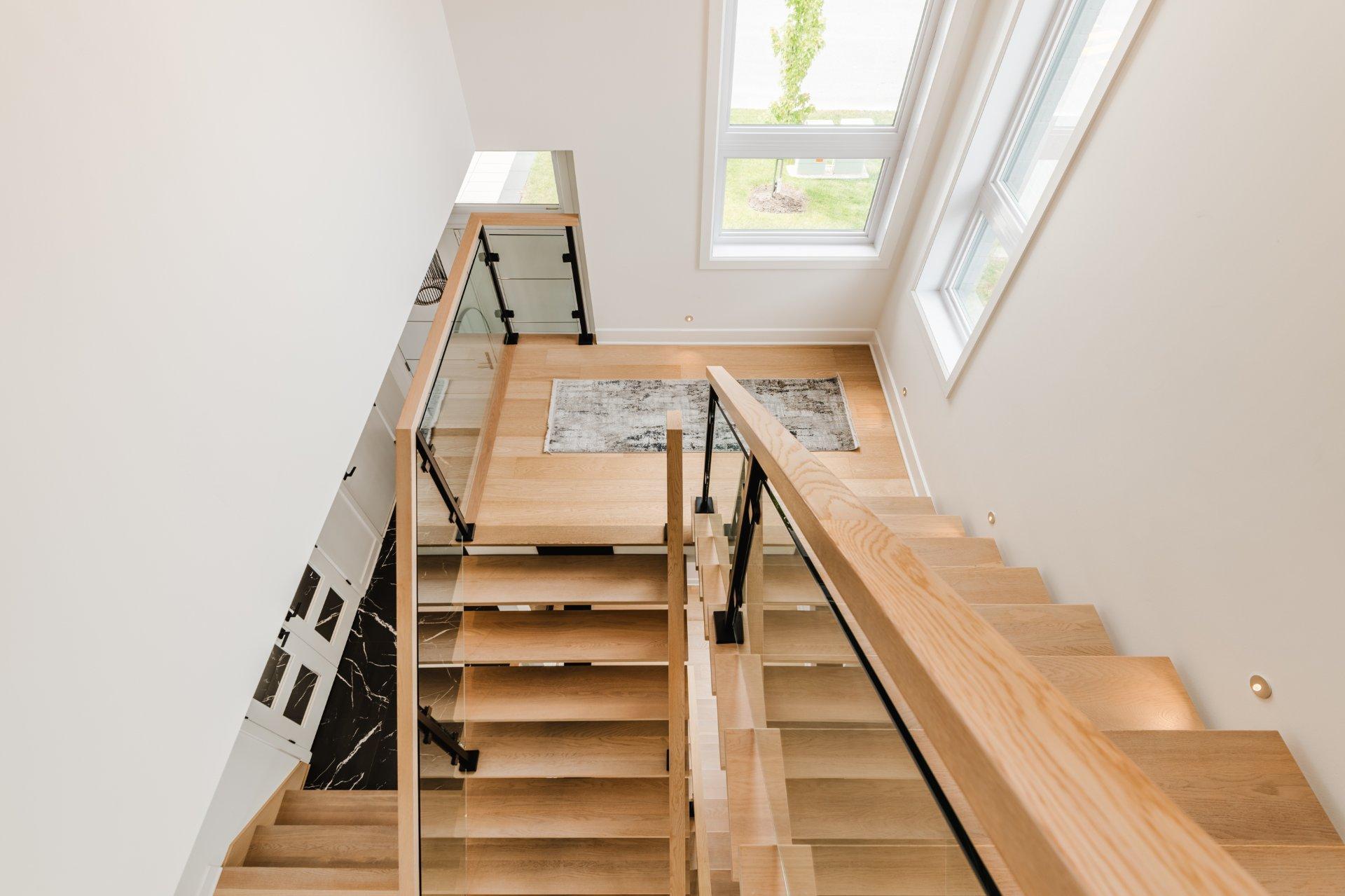 









279


Rue de l'Aigle

,
Carignan,




QC
J3L7J6

