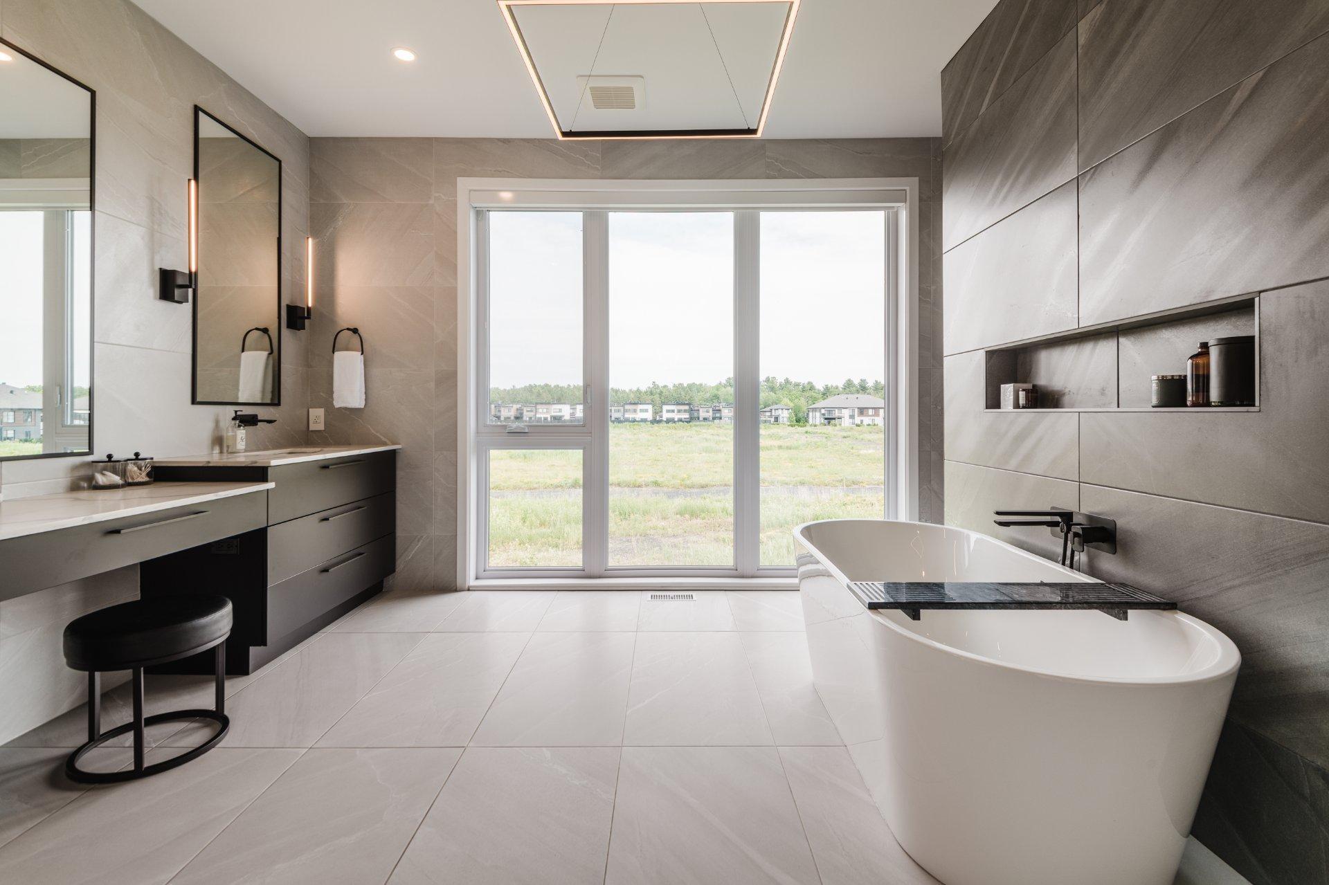 









279


Rue de l'Aigle

,
Carignan,




QC
J3L7J6


