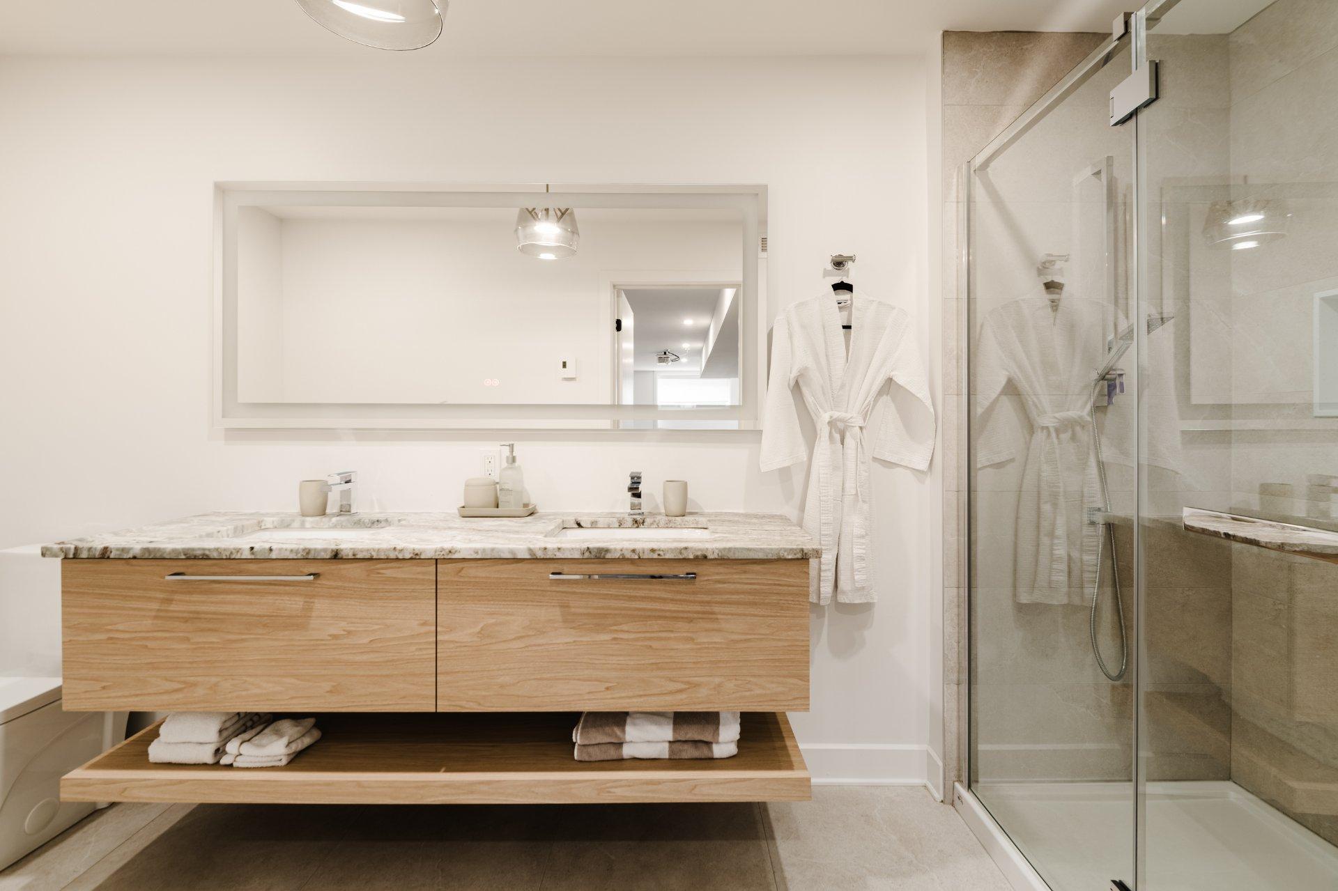 









279


Rue de l'Aigle

,
Carignan,




QC
J3L7J6

