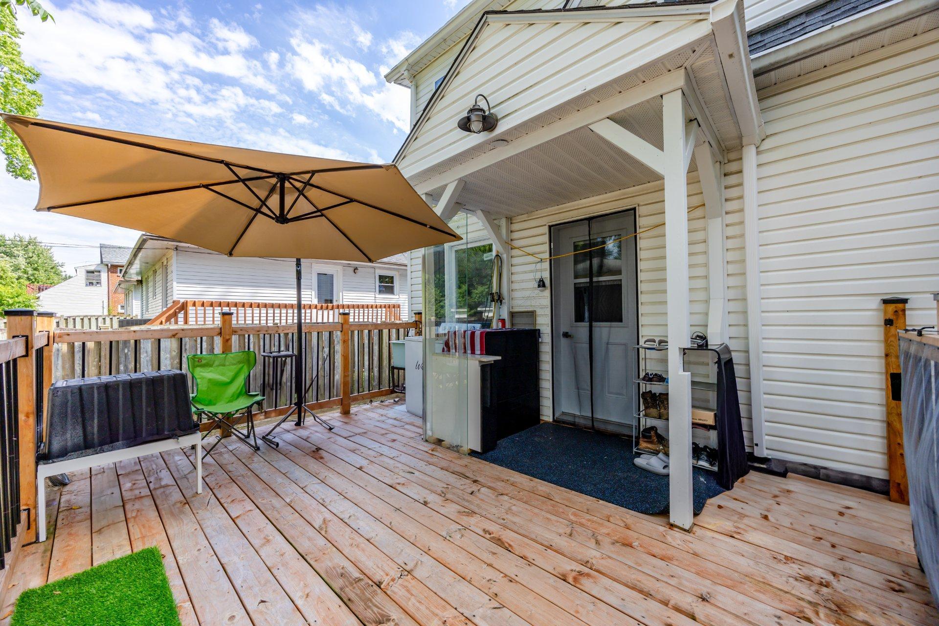 









69


2e Avenue N.

,
Montréal (Pierrefonds-Roxboro),




QC
H8Y2L1


