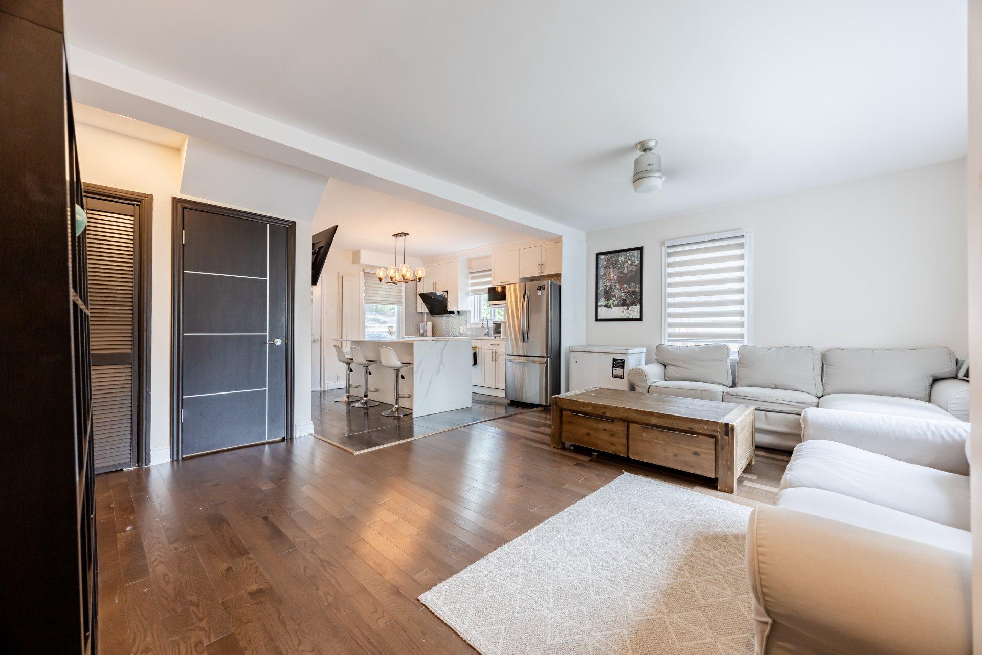 









69


2e Avenue N.

,
Montréal (Pierrefonds-Roxboro),




QC
H8Y2L1

