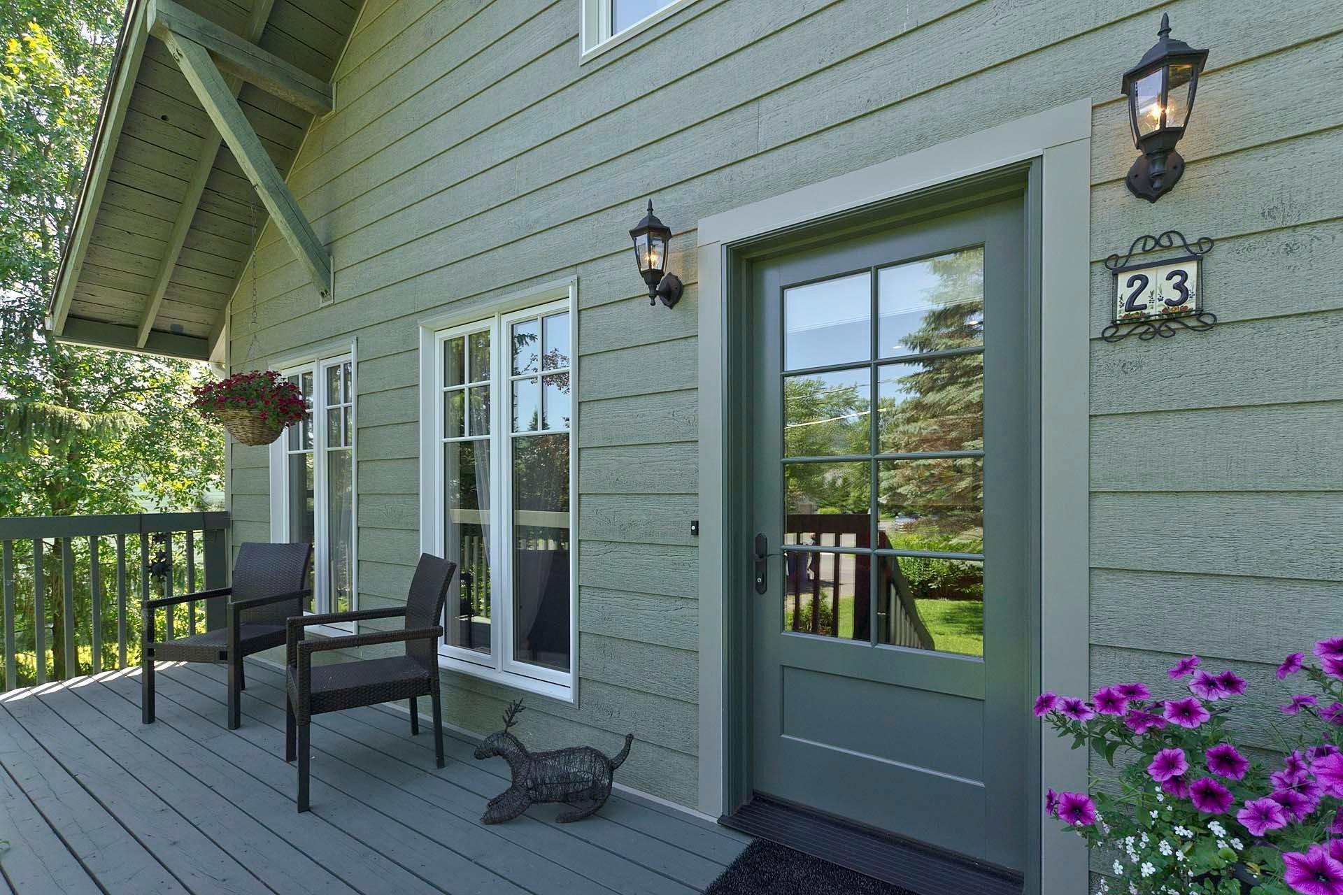 









23


Rue de Bromont

,
Sutton,




QC
J0E2K0

