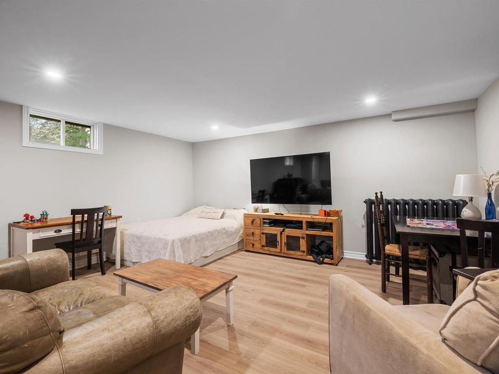 












21 Upton Park Road

,
West Royalty,




PE
C1E 1Z0

