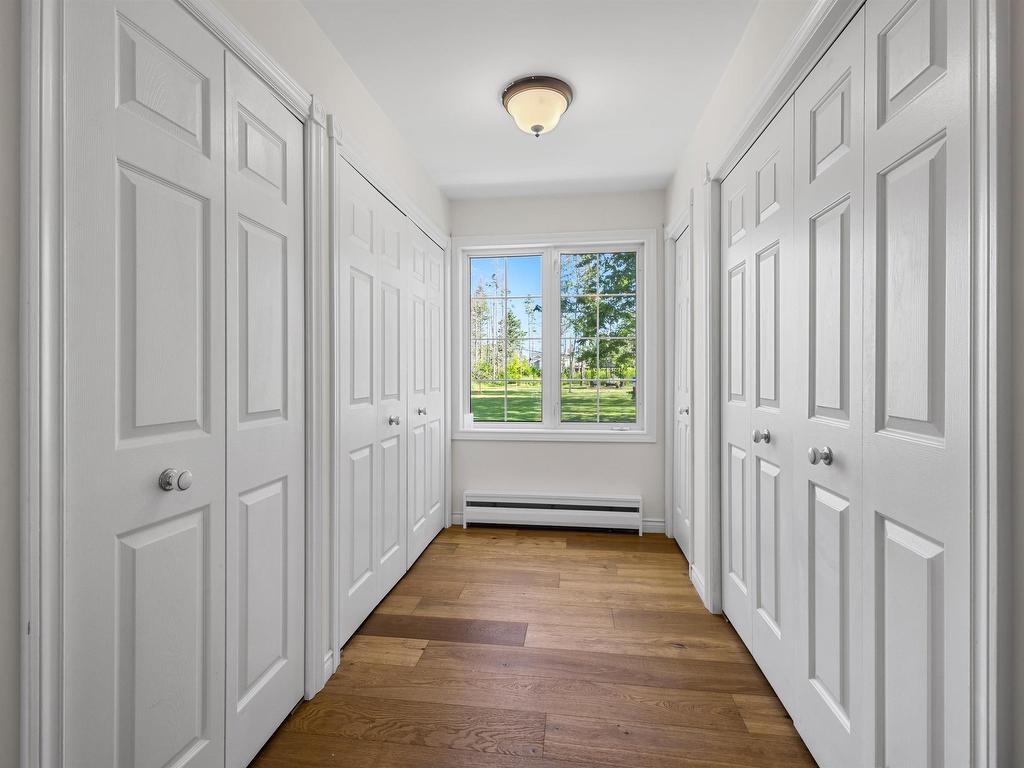 












21 Upton Park Road

,
West Royalty,




PE
C1E 1Z0

