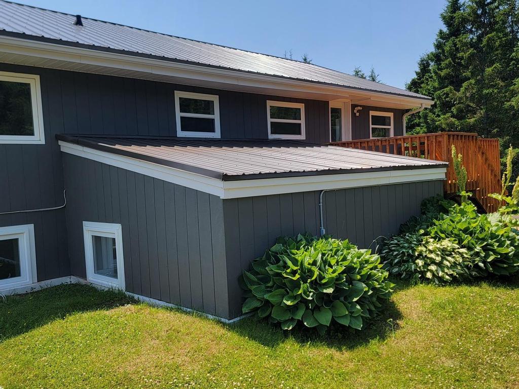 












129 Macdonald Road Road

,
Crapaud,




PE
C0A 1J0


