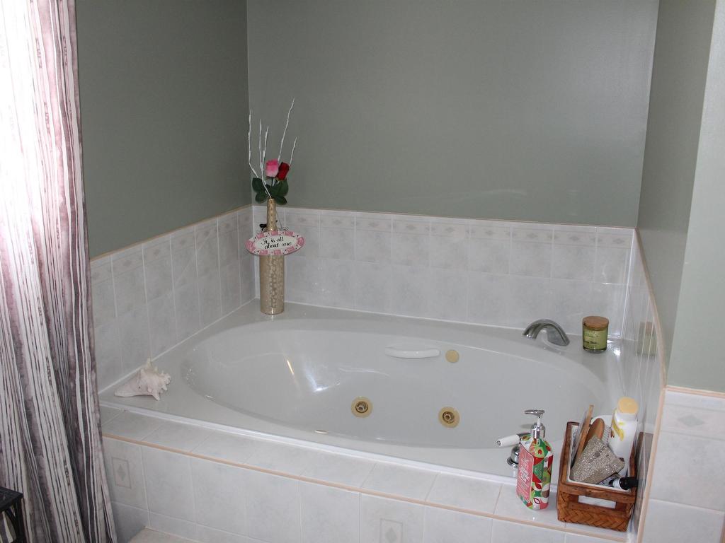 












1244 Millboro Road

,
Brookfield,




PE
C0A 1Y0

