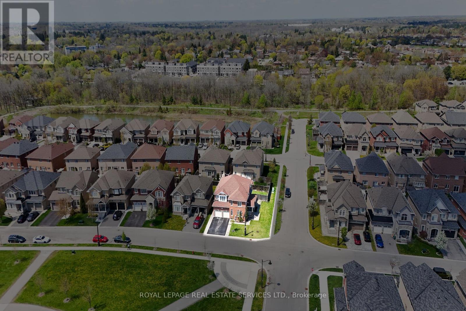












123 ATTRIDGE CRESCENT

,
Hamilton,




Ontario
L0R2H7

