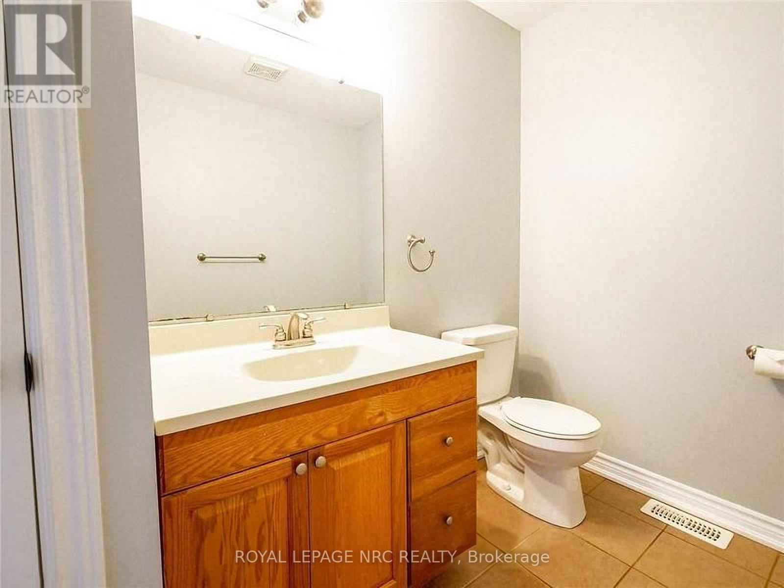 












3090 DORCHESTER ROAD

,
Niagara Falls (Stamford),




Ontario
L2J2Z7

