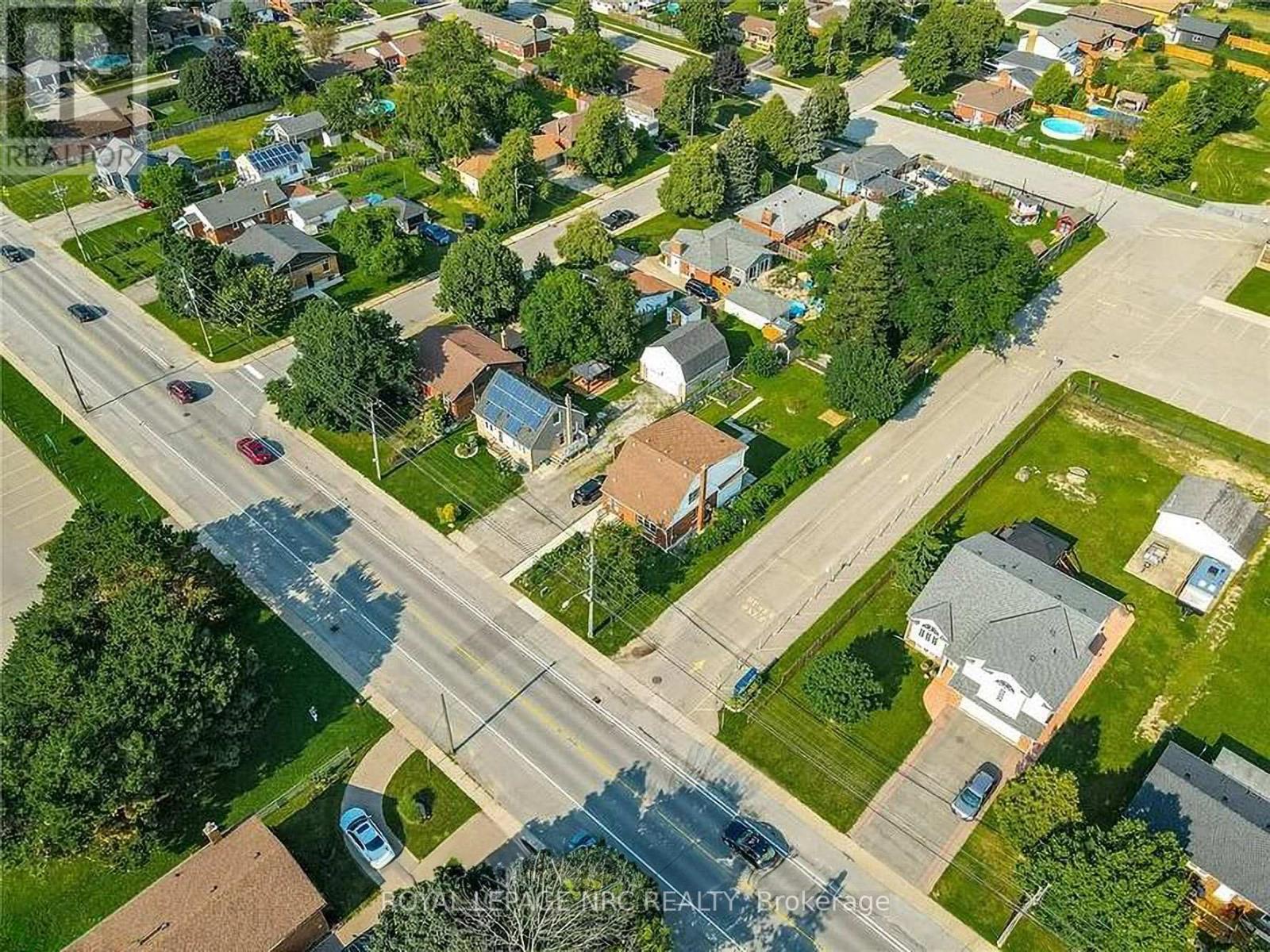 












3090 DORCHESTER ROAD

,
Niagara Falls (Stamford),




Ontario
L2J2Z7

