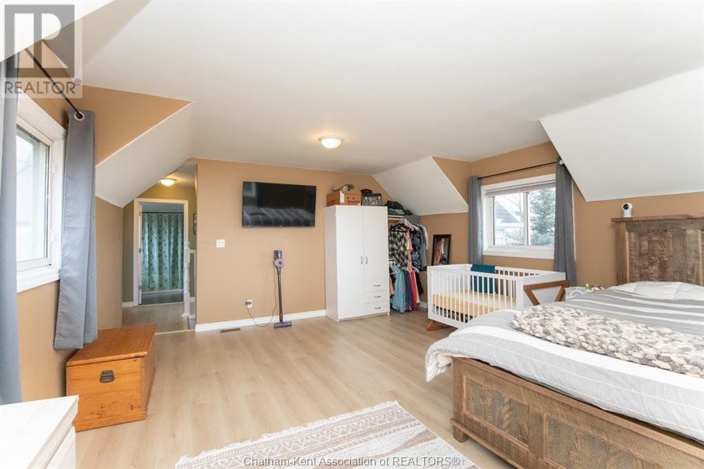












2352 OIL HERITAGE ROAD

,
Oil Springs,




Ontario
N0N1P0

