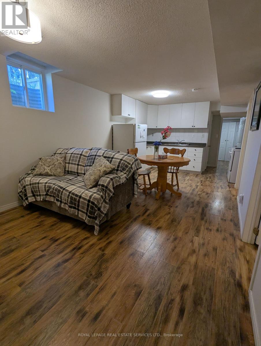 












BSMT - 6053 LEESIDE CRESCENT

,
Mississauga,




Ontario
L5M5K6

