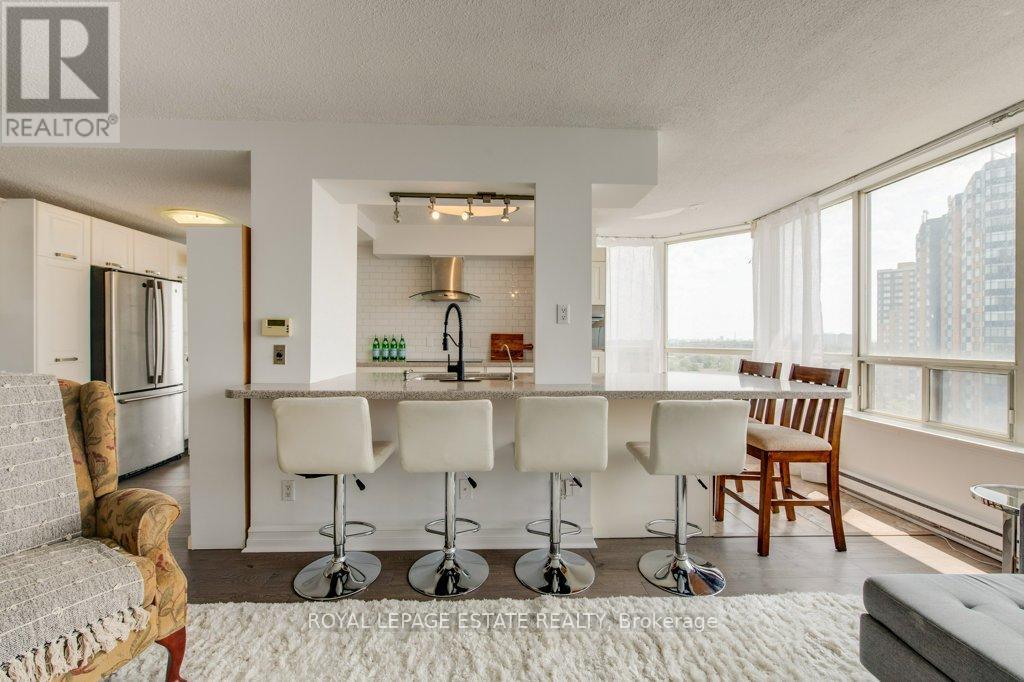 












1012 - 160 ALTON TOWERS CIRCLE

,
Toronto,




Ontario
M1V4X8

