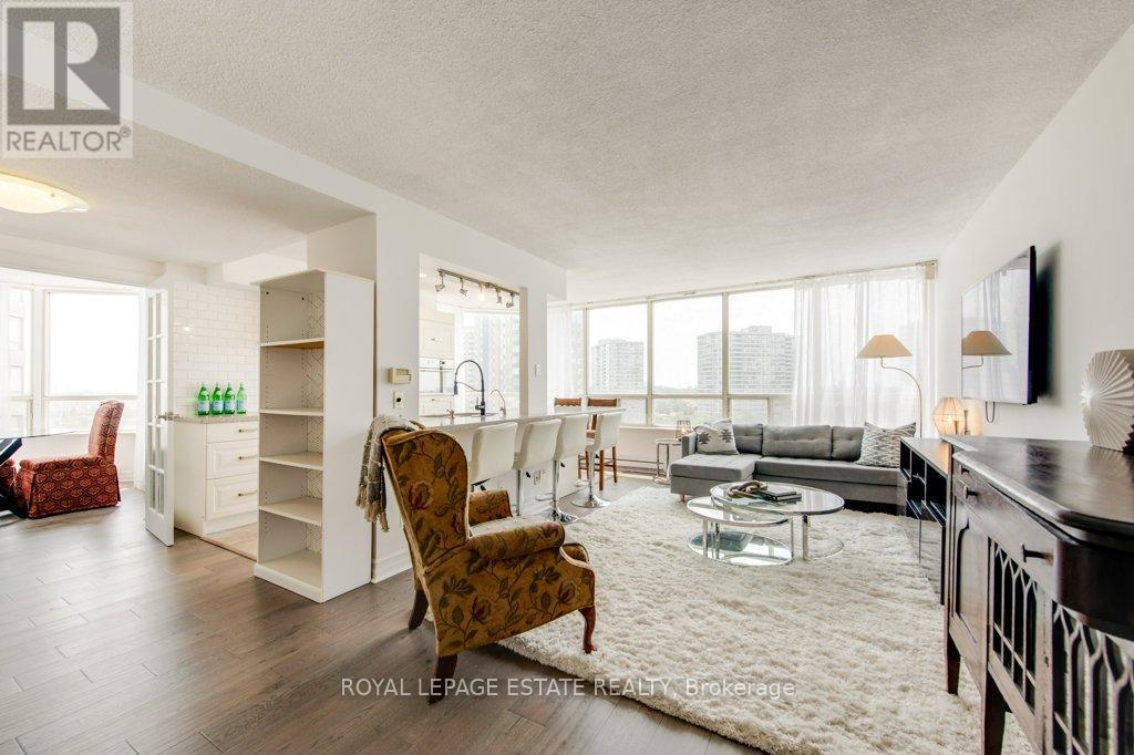 












1012 - 160 ALTON TOWERS CIRCLE

,
Toronto,




Ontario
M1V4X8


