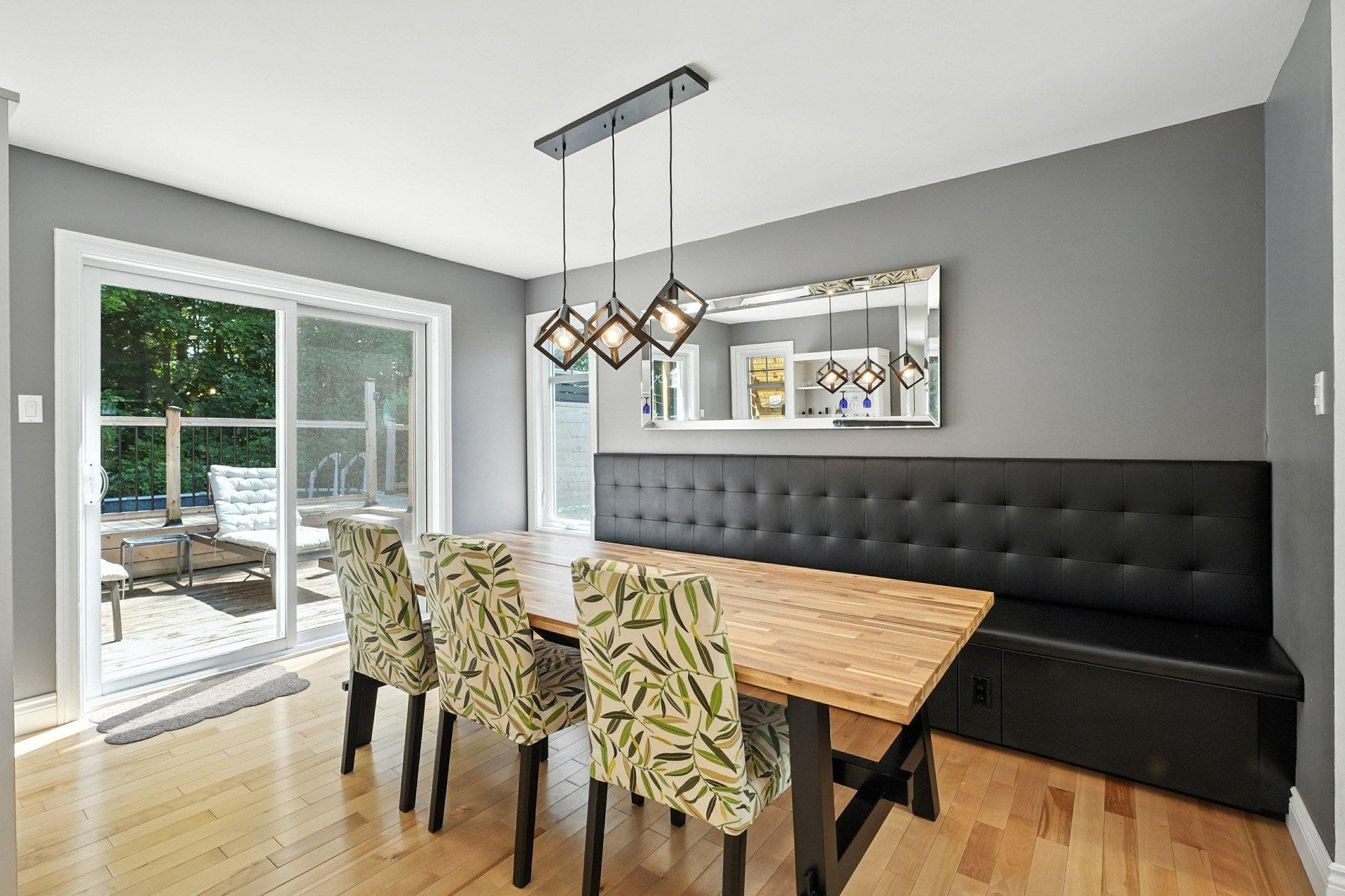 









33


Rue des Parulines

,
Gatineau (Hull),




QC
J9A1Z8

