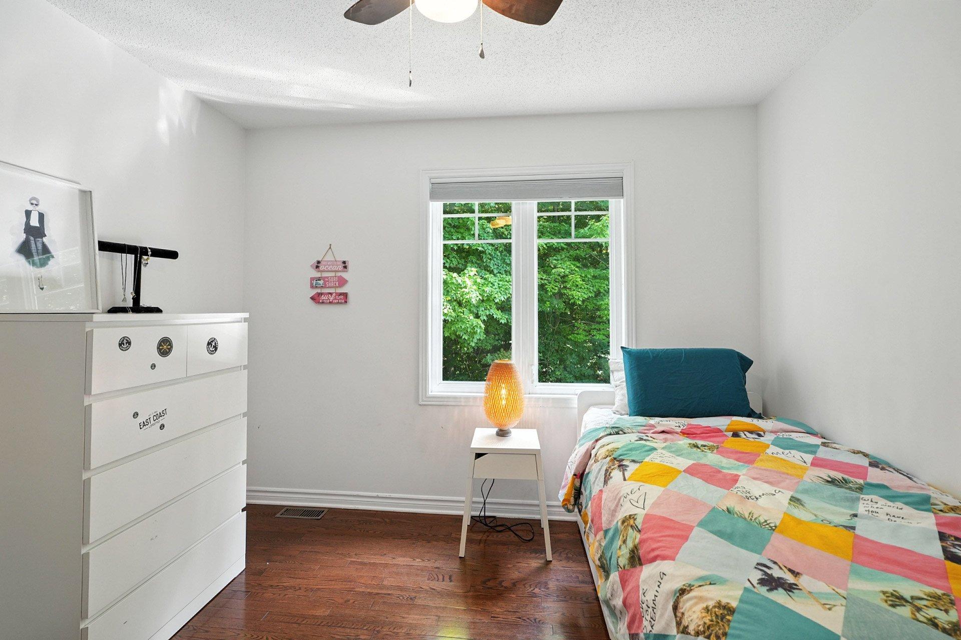 









33


Rue des Parulines

,
Gatineau (Hull),




QC
J9A1Z8

