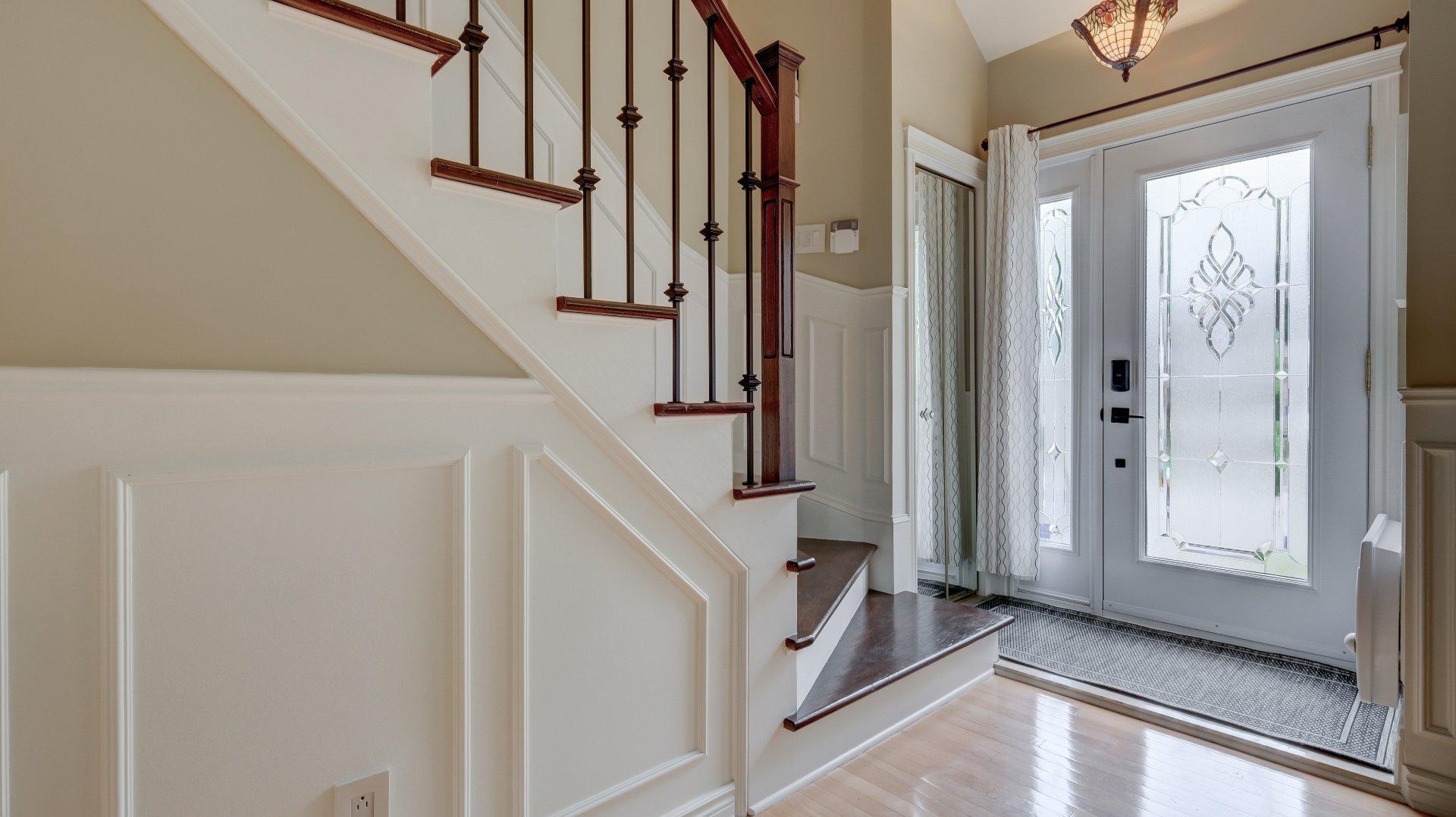 









385


Rue François-Le Ber

,
La Prairie,




QC
J5R5M1

