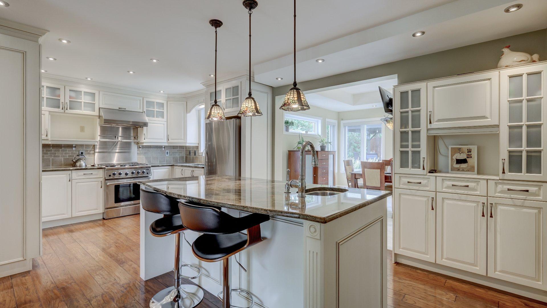









385


Rue François-Le Ber

,
La Prairie,




QC
J5R5M1

