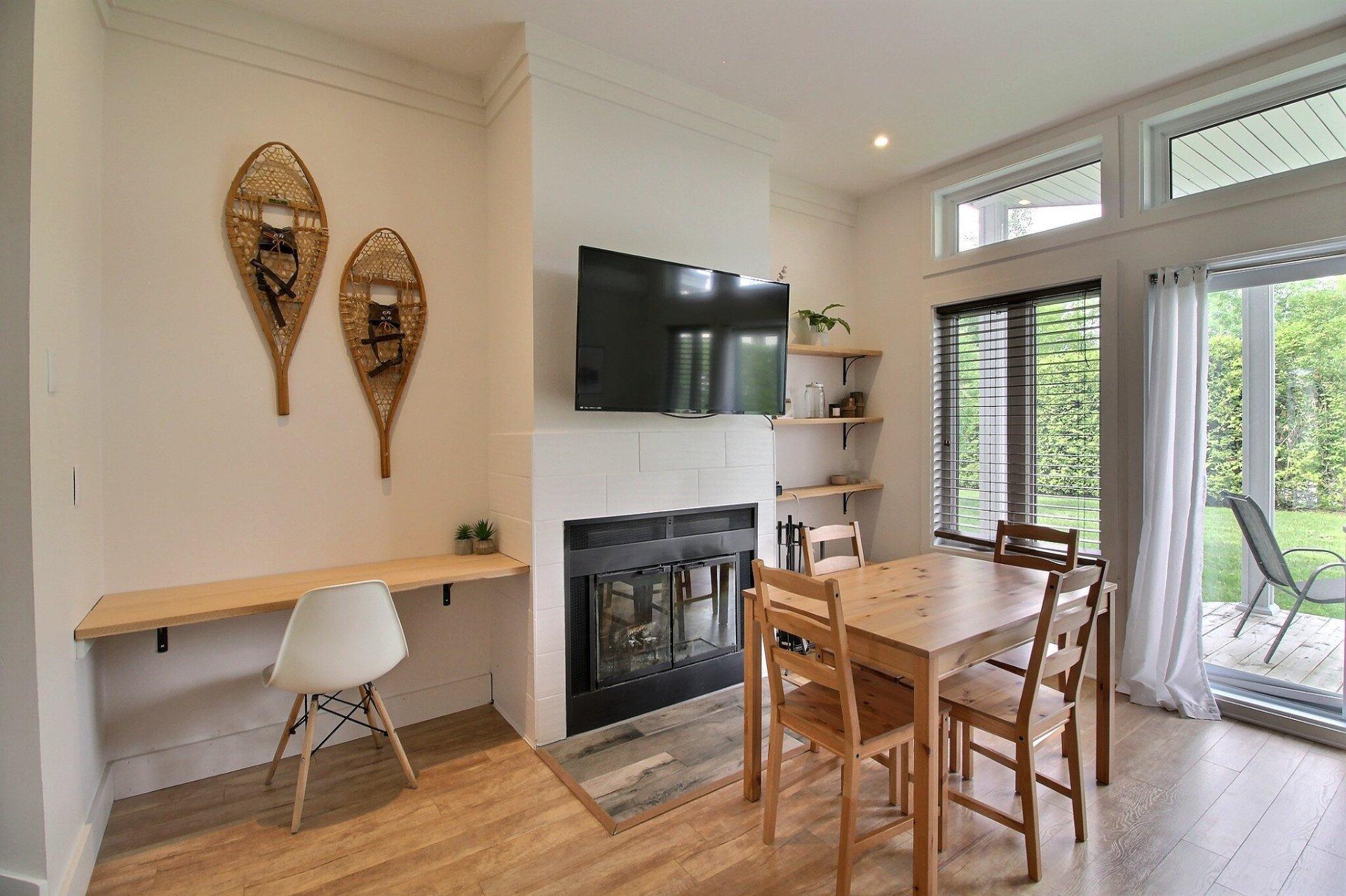 









14


Rue de la Sarcelle

, 515,
Orford,




QC
J1X6Z8

