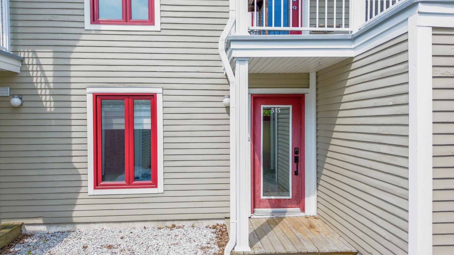 









14


Rue de la Sarcelle

, 515,
Orford,




QC
J1X6Z8

