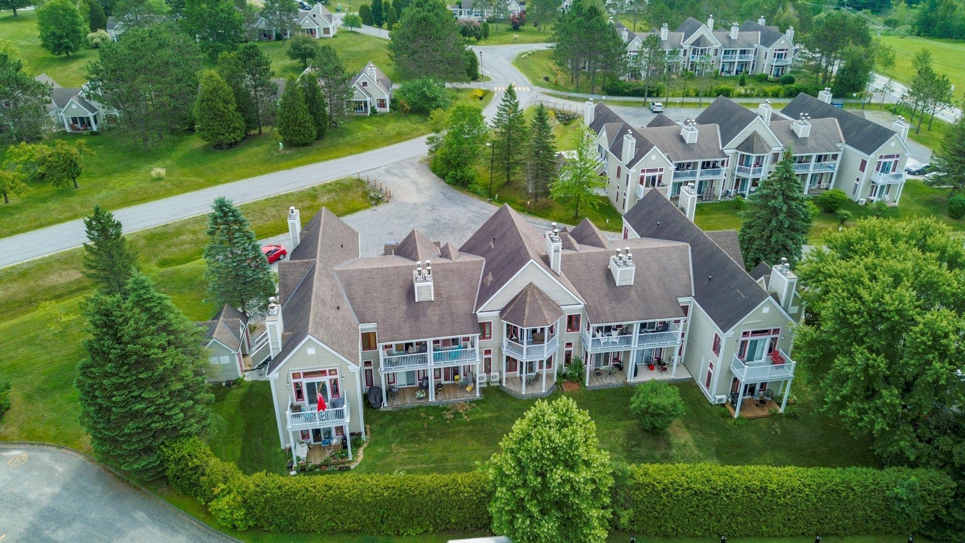 









14


Rue de la Sarcelle

, 515,
Orford,




QC
J1X6Z8

