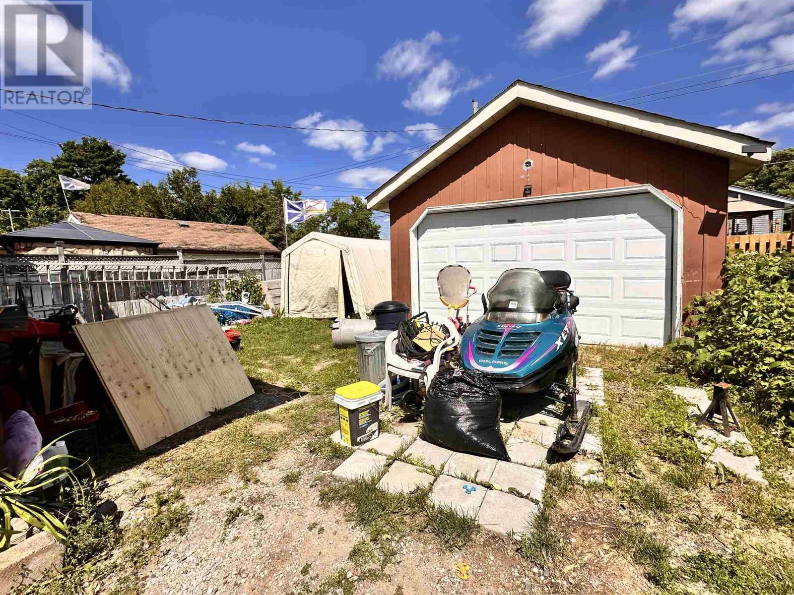 












98A Axmith AVE

,
Elliot Lake,




Ontario
P5A1B8

