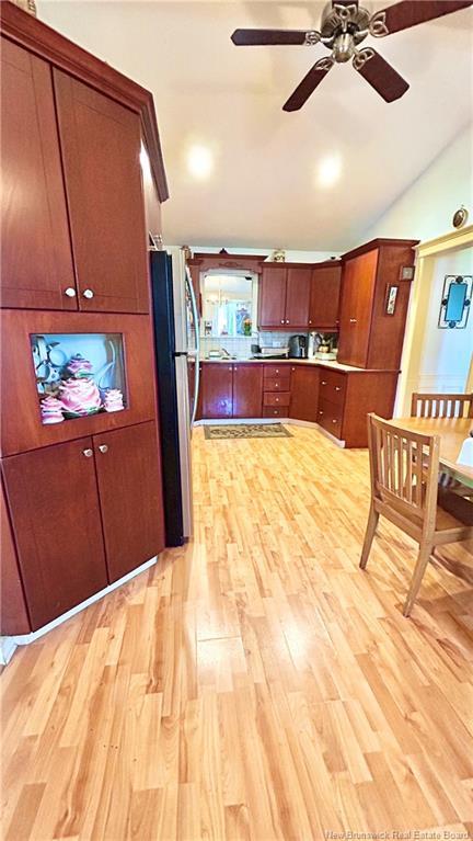









896


des Acadiens

BLVD,
Bertrand,




NB
E1W 1H6

