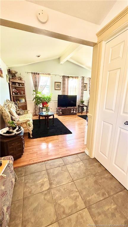 









896


des Acadiens

BLVD,
Bertrand,




NB
E1W 1H6

