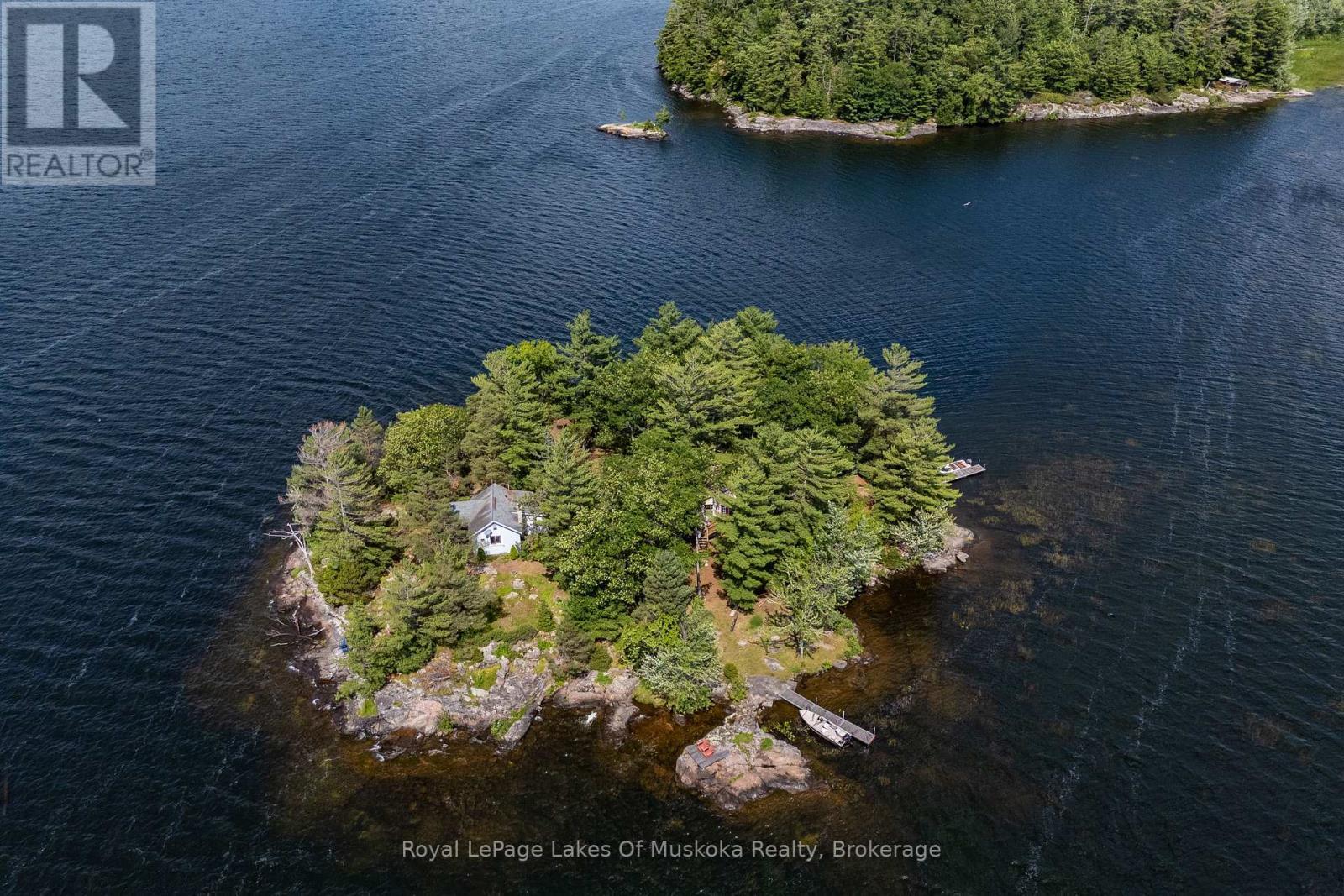 












1 ISLAND 2SL ISLAND

,
Gravenhurst (Morrison),




Ontario
P1P1R1

