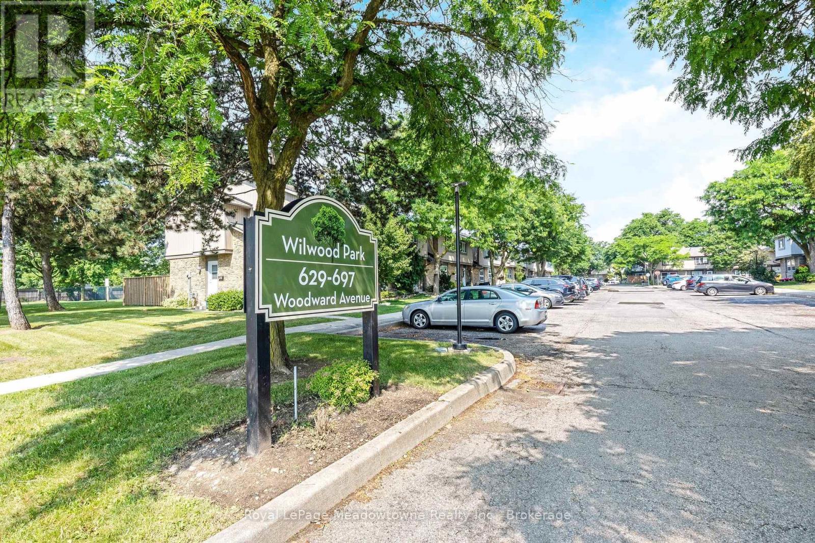 












633 WOODWARD AVENUE

,
Milton (DP Dorset Park),




Ontario
L9T3K4

