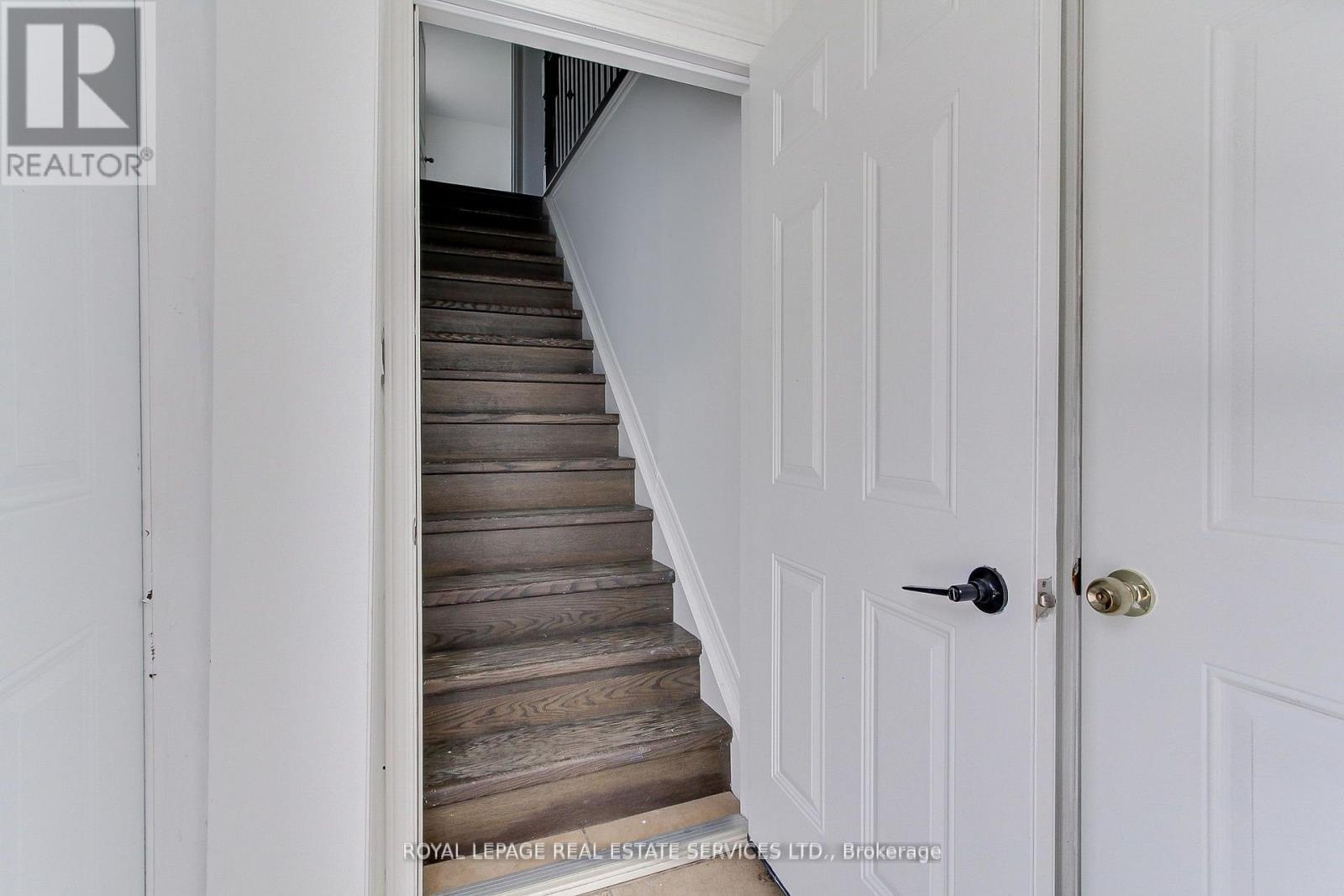












395 BAY STREET

,
Brock,




Ontario
L0K1A0

