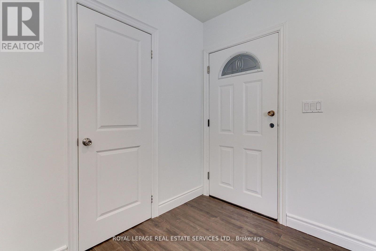 












395 BAY STREET

,
Brock,




Ontario
L0K1A0

