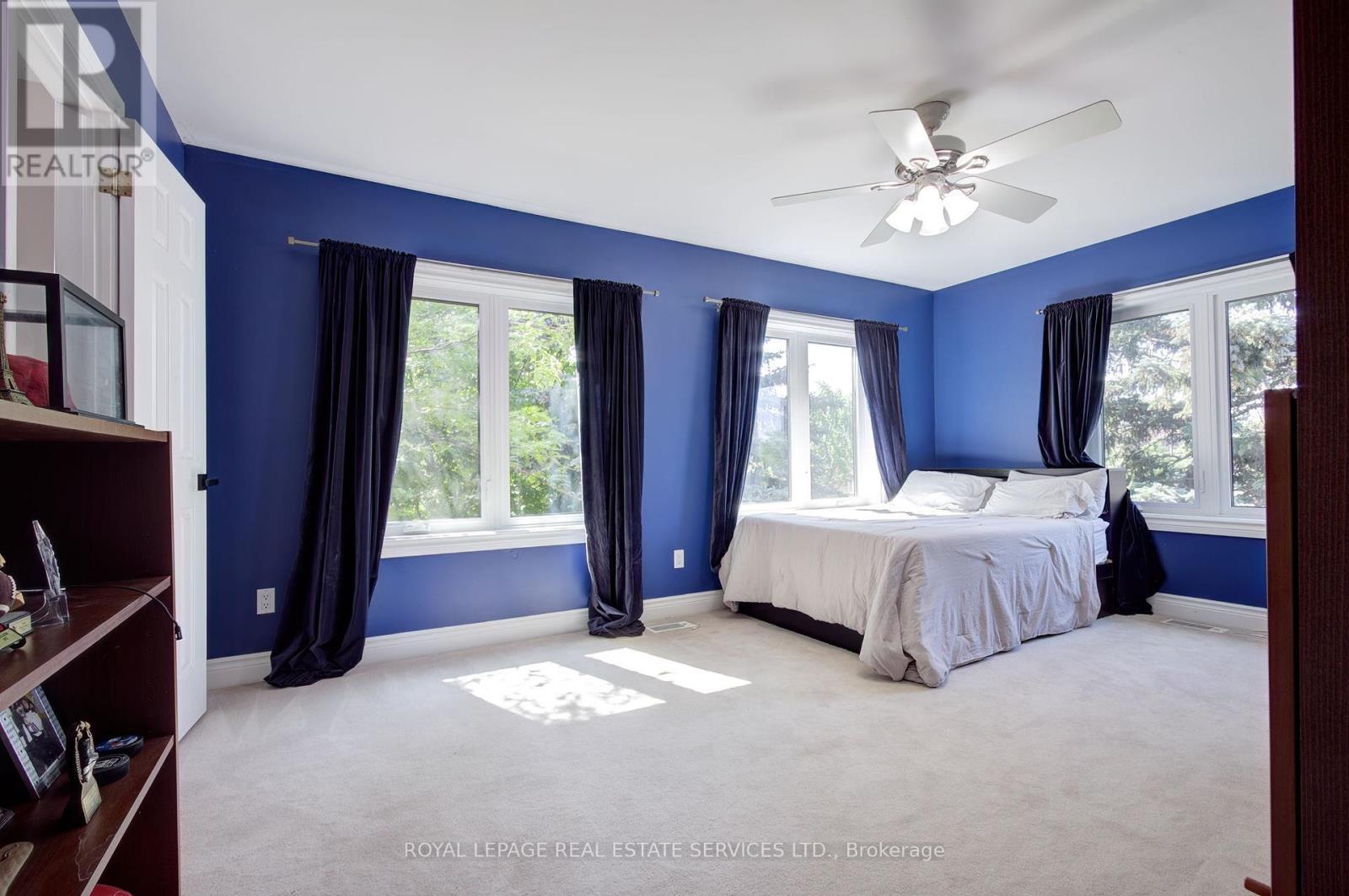 












1079 SKYVALLEY CRESCENT

,
Oakville,




Ontario
L6M3L2

