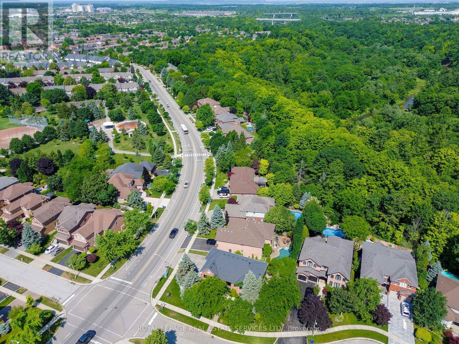 












1079 SKYVALLEY CRESCENT

,
Oakville,




Ontario
L6M3L2

