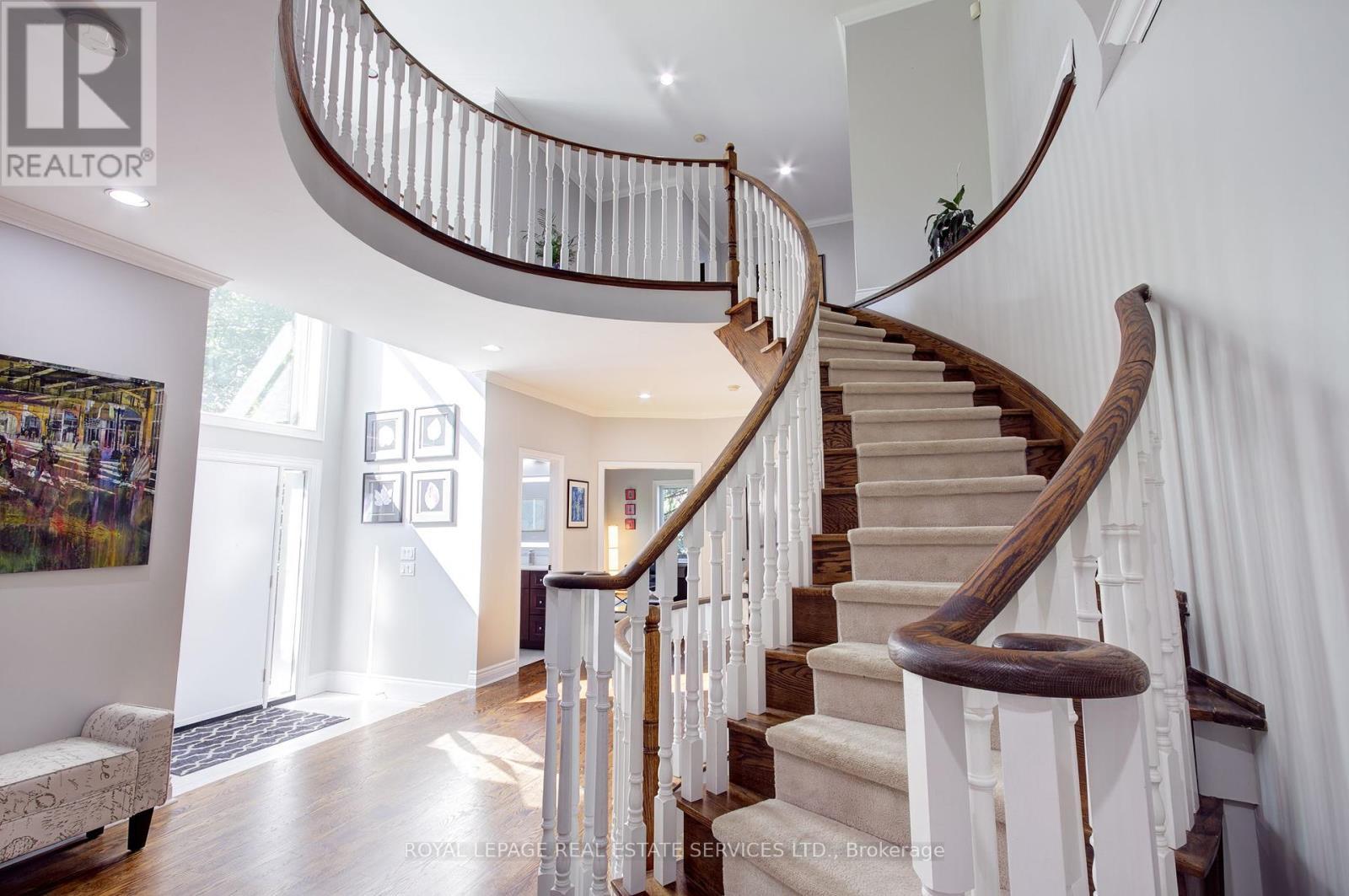 












1079 SKYVALLEY CRESCENT

,
Oakville,




Ontario
L6M3L2

