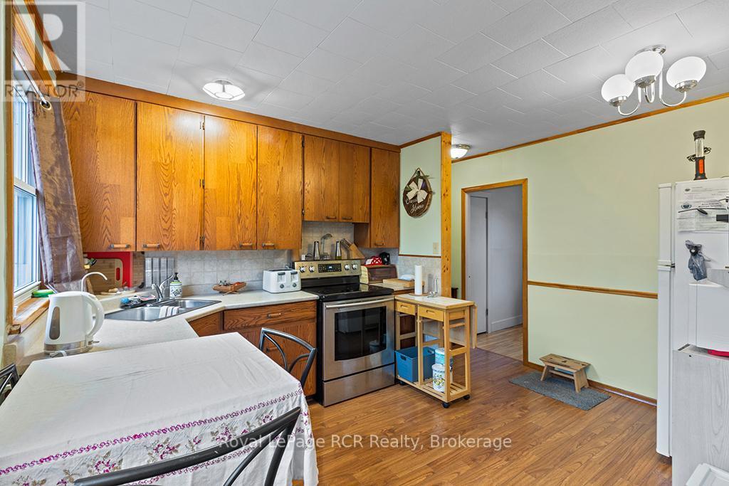












57 7TH ST SE STREET

,
Arran-Elderslie,




Ontario
N0G1L0

