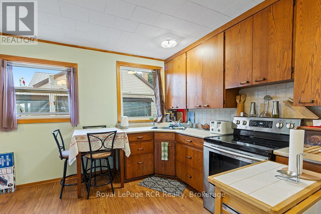 












57 7TH ST SE STREET

,
Arran-Elderslie,




Ontario
N0G1L0

