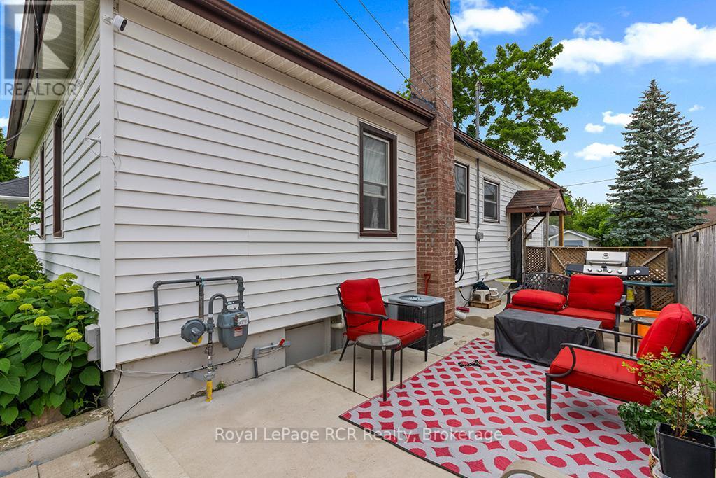 












57 7TH ST SE STREET

,
Arran-Elderslie,




Ontario
N0G1L0

