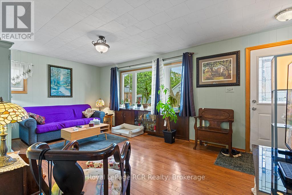 












57 7TH ST SE STREET

,
Arran-Elderslie,




Ontario
N0G1L0

