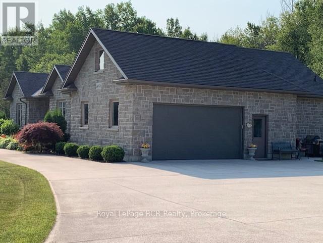 












1626 SILVER LAKE RD ROAD

,
South Bruce Peninsula,




Ontario
N0H2T0

