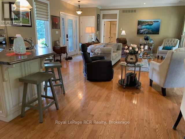 












1626 SILVER LAKE RD ROAD

,
South Bruce Peninsula,




Ontario
N0H2T0

