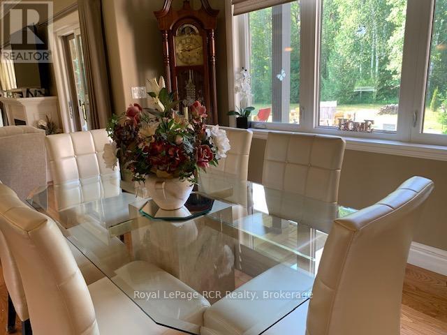 












1626 SILVER LAKE RD ROAD

,
South Bruce Peninsula,




Ontario
N0H2T0

