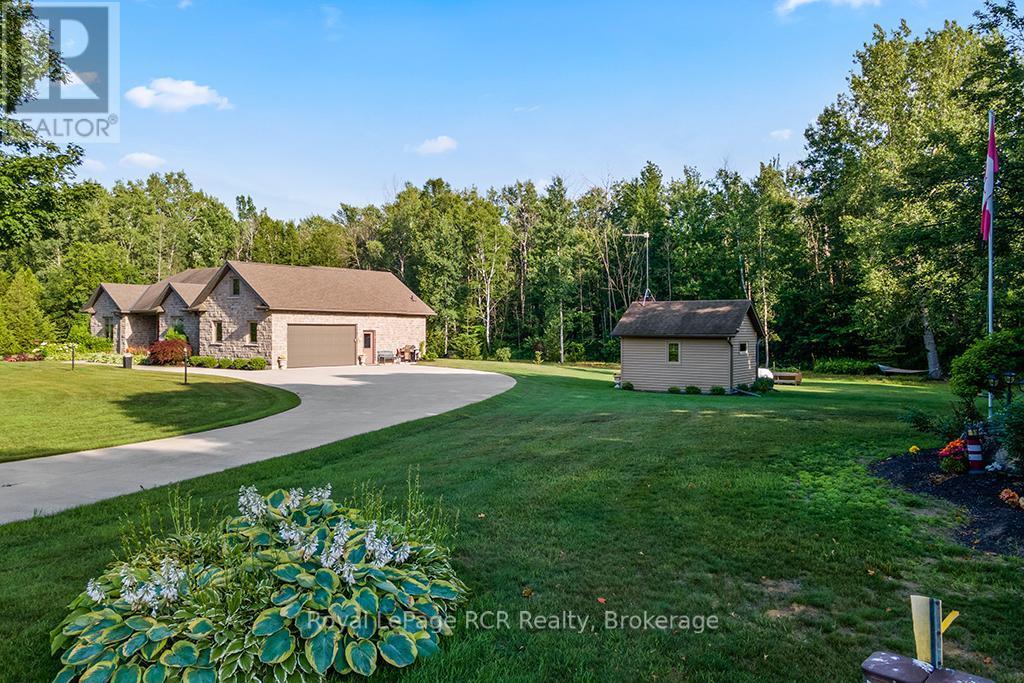 












1626 SILVER LAKE RD ROAD

,
South Bruce Peninsula,




Ontario
N0H2T0

