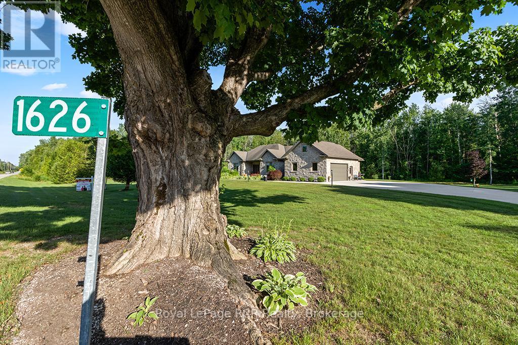 












1626 SILVER LAKE RD ROAD

,
South Bruce Peninsula,




Ontario
N0H2T0

