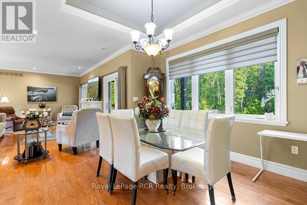 












1626 SILVER LAKE RD ROAD

,
South Bruce Peninsula,




Ontario
N0H2T0

